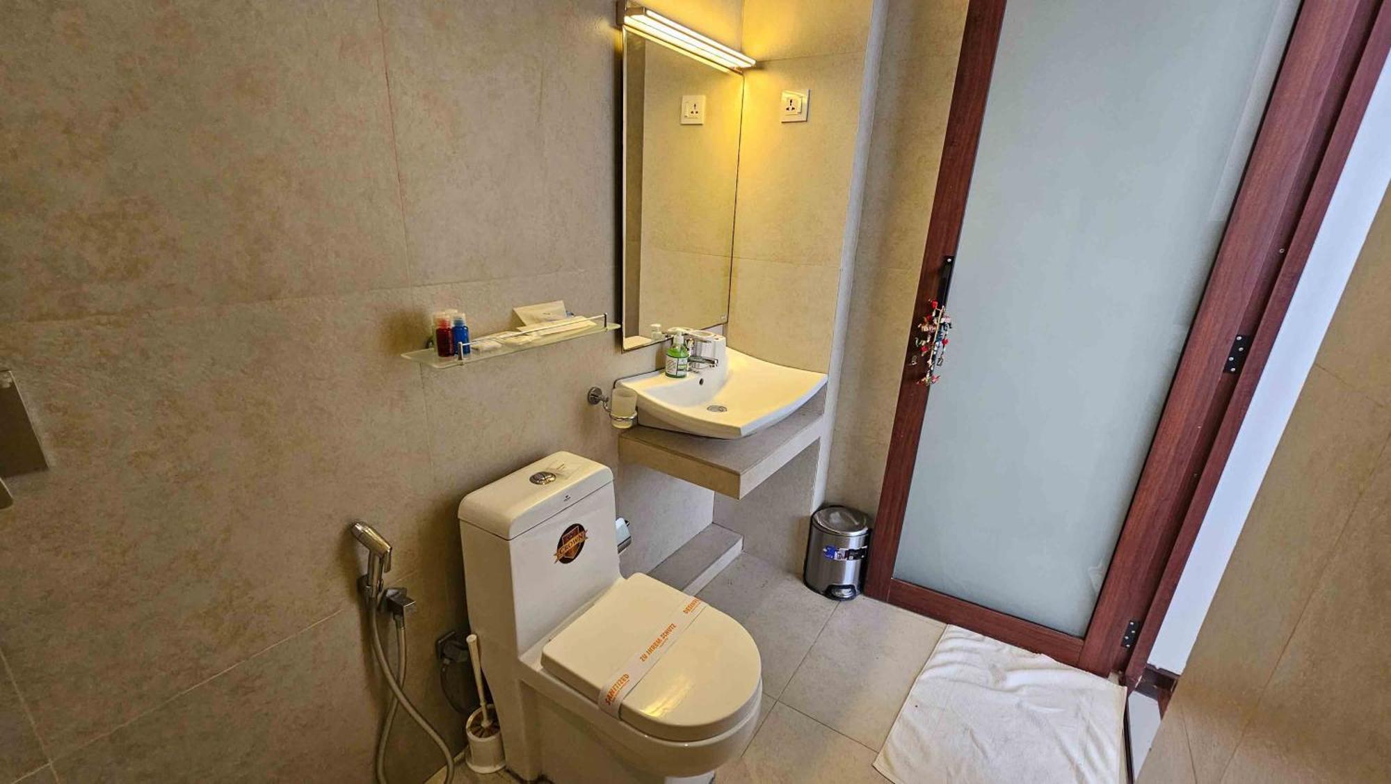 Lotus Colombo Guesthouse Экстерьер фото